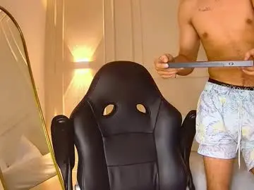 Chaturbate Best live sex cam show of nathan_shimmer