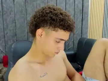 Chaturbate Adult Video Chat of nathan_shimmer