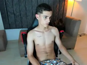 Chaturbate Adult Webcams of nathan_shimmer