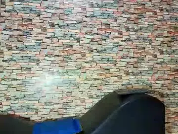 Chaturbate Live Porn of aaron_antonella_mds