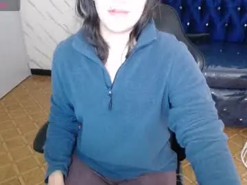 Chaturbate Live Sex Cam of helaluxe_v