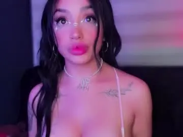 Chaturbate Free Live Porn of hazeeell