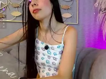 Chaturbate Live Sex Cam of lara_jeean