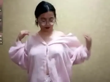 Chaturbate Free Porn Cam of ivory_vibe