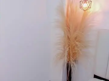 Chaturbate Nude Webcam of megan_brunette2