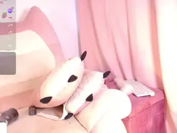 Chaturbate Sex Chat of emilyy_queen