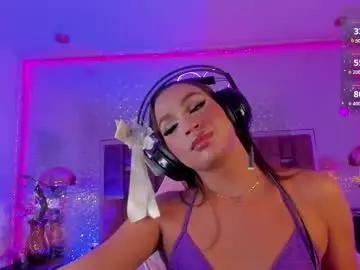 Chaturbate Sex Cam of kylievictoria_