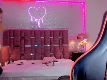 Chaturbate Best live sex cam show of kylievictoria_