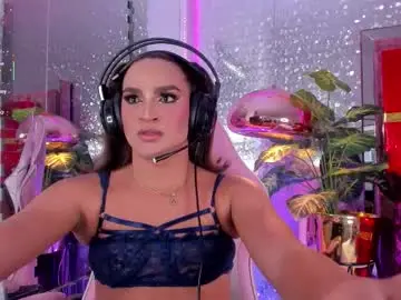 Chaturbate Free Live Porn of kylievictoria_