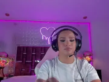 Chaturbate Live Porn of kylievictoria_