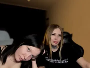 Chaturbate Watch Live Sex Cams of streis_mua