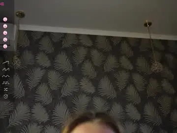 Chaturbate Free Porn Cam of zara_shine