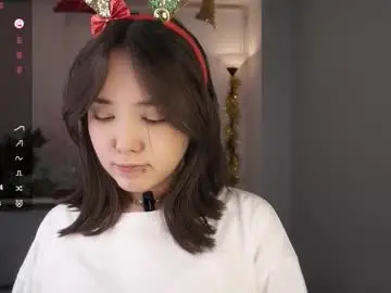 Chaturbate Watch Live Sex Cams of zara_shine