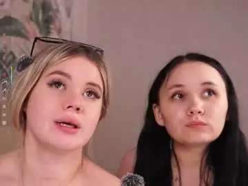 Chaturbate Live Sex of zara_shine