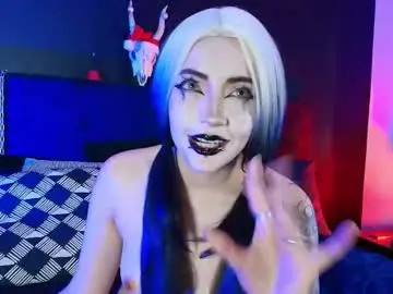 Chaturbate Nude Webcam of aylen_darkmoor