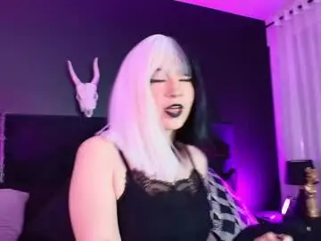 Chaturbate Live Sex of aylen_darkmoor