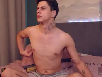 Chaturbate Live Sex Cam of marsik_soo_hot