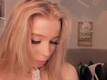 Chaturbate Adult Video Chat of shiningdawn