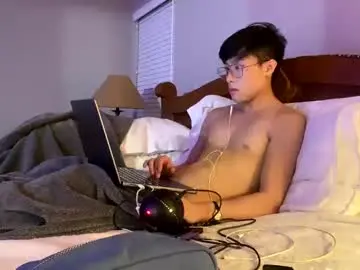 Chaturbate Nude Webcam of hottiewithabody101