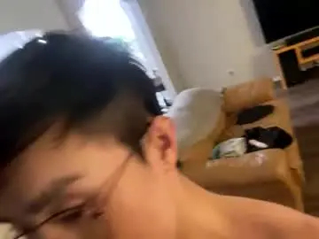 Chaturbate Live Sex Cam of hottiewithabody101