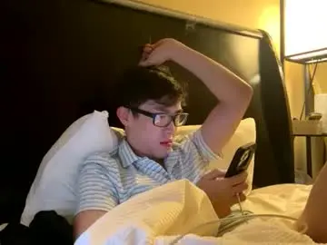 Chaturbate Nude Webcam of hottiewithabody101