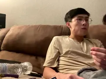 Chaturbate Live Sex Cam of hottiewithabody101