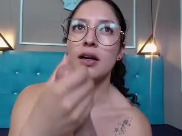 Chaturbate Adult Video Chat of sofia_white3