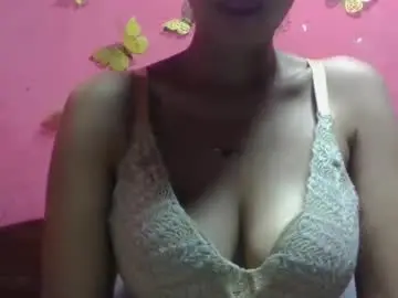 Chaturbate Adult Video Chat of julie0612