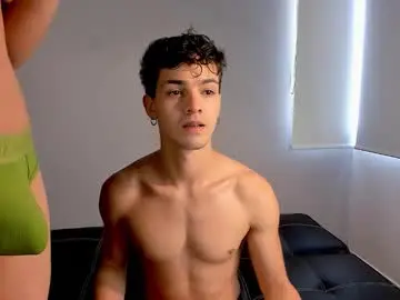 Chaturbate Best Webcam of kens_boys