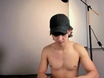 Chaturbate Live Porn of kens_boys