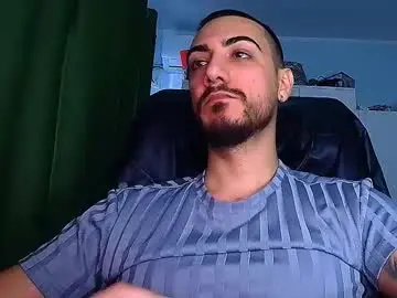 Chaturbate Adult Video Chat of andrewbanner