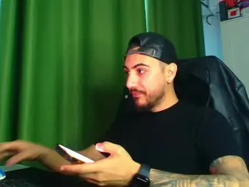 Chaturbate Sex Chat of andrewbanner