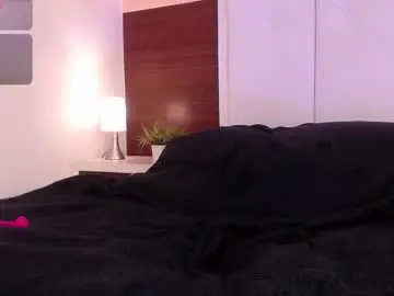 Chaturbate Nude Webcam of ariadnaaa_