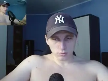 Chaturbate Private Sex Chat of poliglotjoe2