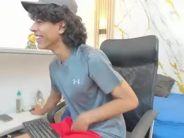 Chaturbate Adult Webcams of zayn_fox32