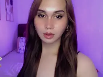 Chaturbate Watch Live Sex Cams of cloudia_babe