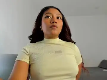 Chaturbate Adult Video Chat of katnees_correa
