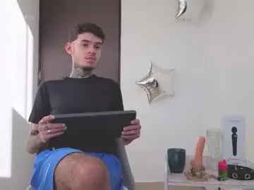 Chaturbate Free Live Porn of arteemiis