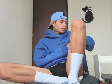 Chaturbate Adult Video Chat of arteemiis