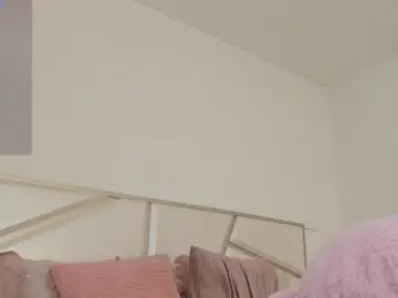 Chaturbate Live Sex Cam of carolina_t