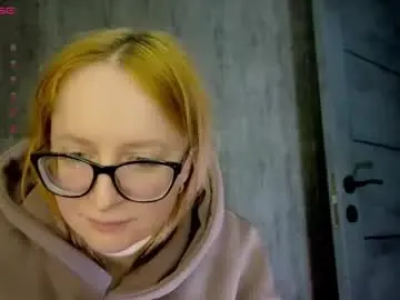 Chaturbate Adult Video Chat of coy_girl_