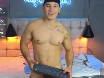 Chaturbate Free Porn Cam of horny_nick18