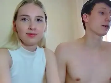 Chaturbate Watch Live Sex Cams of williamandmia