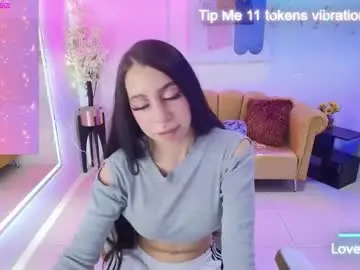 Chaturbate Live Sex of charlotte_18t