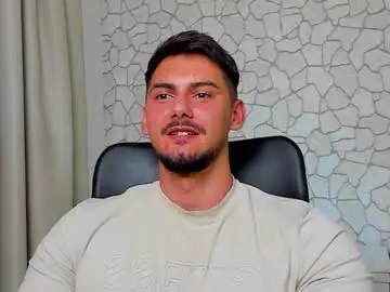 Chaturbate Free Live Porn of clintmasterss