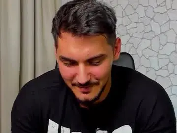 Chaturbate Sex Chat of clintmasterss