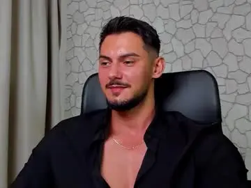 Chaturbate Live Sex Cam of clintmasterss
