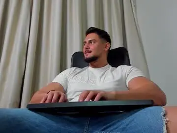 Chaturbate Watch Live Sex Cams of clintmasterss