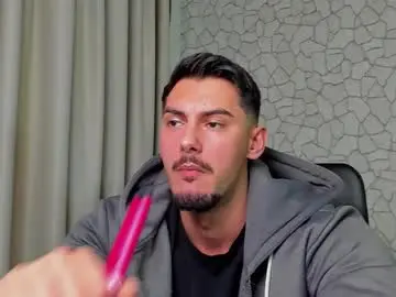 Chaturbate Adult Webcams of clintmasterss