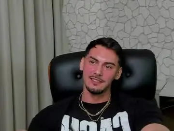 Chaturbate Free Porn Cam of clintmasterss